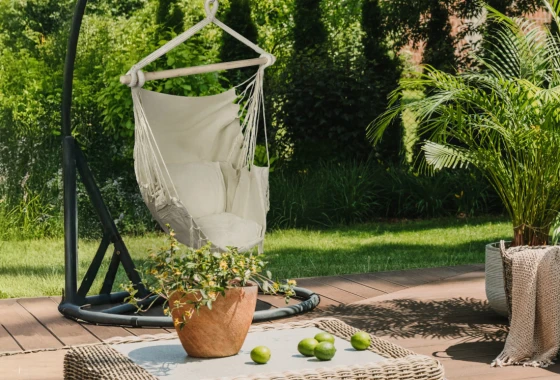 Závesné kreslo pre pohodlné leňošenie