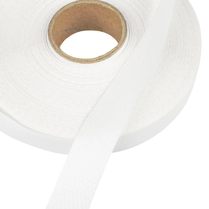 Páska na skrátenie záclon a závesov